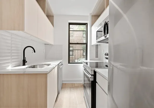 1st image of 78 86 Thayer St #2-C, New York City, NY 10040 | MLS# RLS20049130