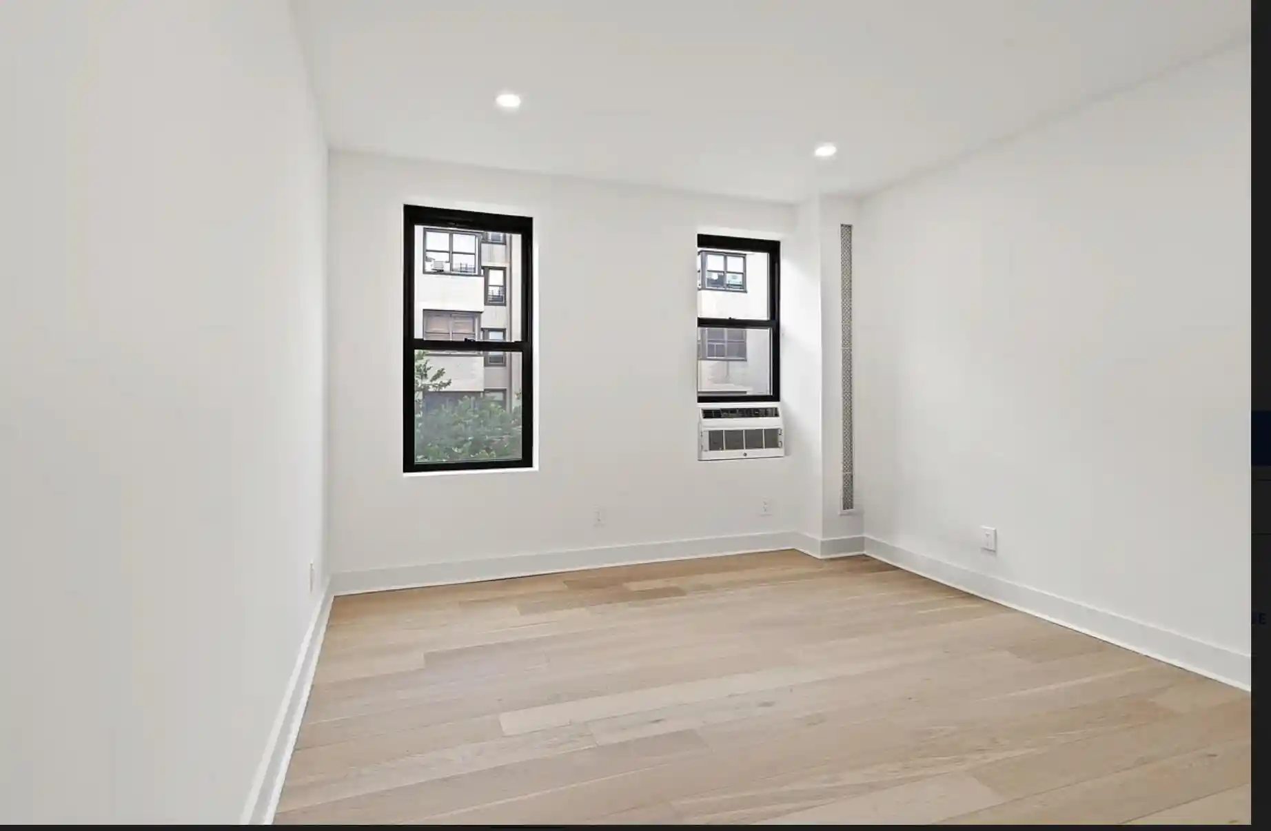 Listing Photo 2 - Condo for sale in 78-86 Thayer St located at 78-86 Thayer St, New York City, NY 10040 - Unit #2-C
