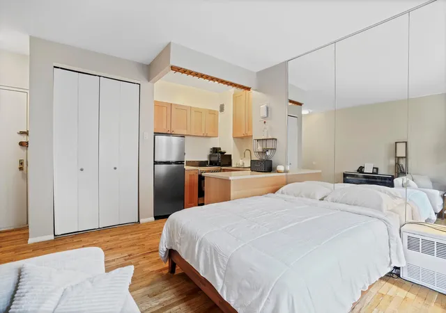 Homes for sale in New York City, NY | 160 E 91St St #7B, New York City, NY 10128 | MLS# RLS20049229