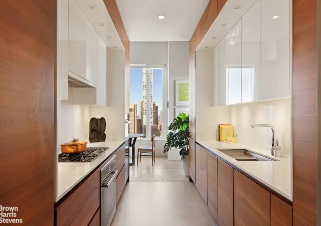 Photo 4 of House for sale at 252 E 57th Street #55A, New York, NY 10022 | MLS# RLS20049350 | Listing updated on 2026-02-15