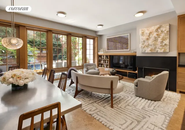 Photo 2 of Single family home for sale at 4 E 73Rd St, New York, NY 10021 | MLS# RLS20049465 | Listing updated on 2026-04-29