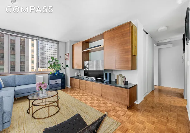 Photo 1 of House for sale at 235 E 40Th St #27D, New York, NY 10016 | MLS# RLS20049537 | Listing updated on 2026-02-04