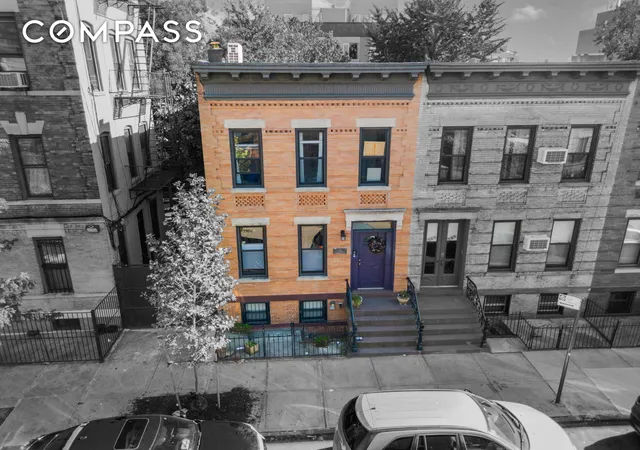 Photo 1 of Townhouse for sale at 252 Jackson St, Brooklyn, NY 11211 | MLS# RLS20049798 | Listing updated on 2025-12-19