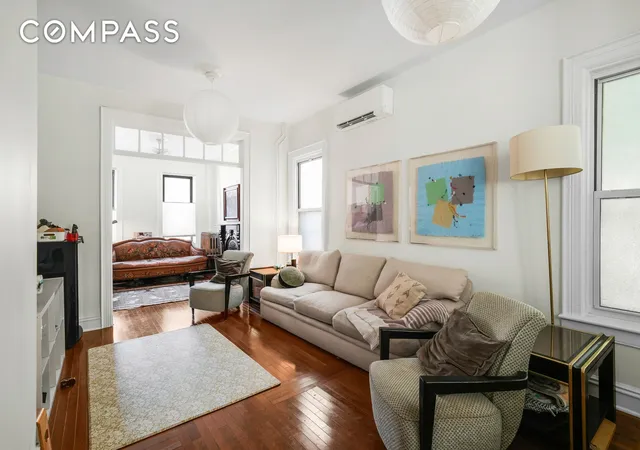 Photo 4 of Townhouse for sale at 252 Jackson St, Brooklyn, NY 11211 | MLS# RLS20049798 | Listing updated on 2025-12-19