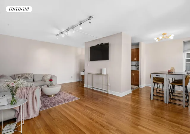 Homes for sale in New York City, NY | 36 Hamilton Ave #2E, New York City, NY 10301 | MLS# RLS20049799