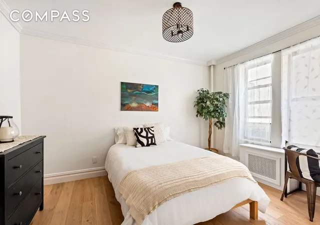 Photo 3 of Sale Pending at 170 E 94th Street #3D, New York City, NY 10128 | MLS# RLS20049526 | Listing updated on 2026-08-05
