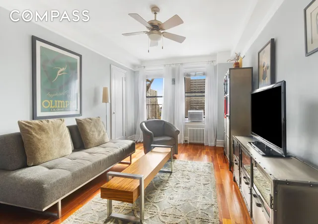 Photo 3 of House for sale at 175 W 93rd Street #17I, New York, NY 10025 | MLS# RLS20049911 | Listing updated on 2025-11-25