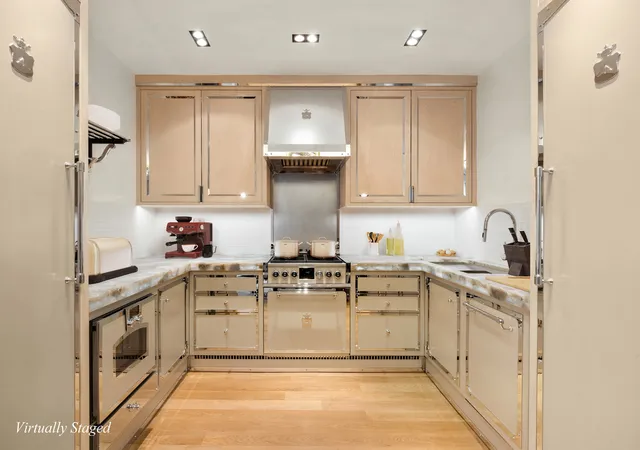 House for sale at 260 Park Ave S #9I, New York, NY 10010 | MLS# RLS20049959 | Listing updated on 2025-10-26