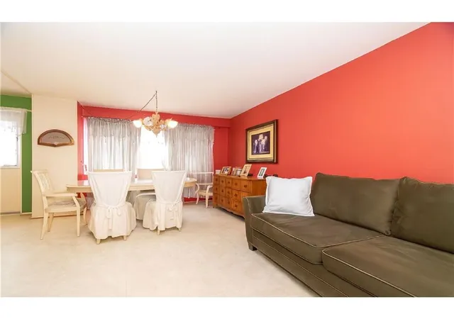4th image of 2475 W 16Th St, New York, NY 11214