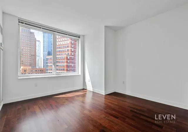 Photo 4 of Sale Pending at 306 Gold St #16D, Brooklyn, NY 11201 | MLS# RLS20050021 | Listing updated on 2026-04-24