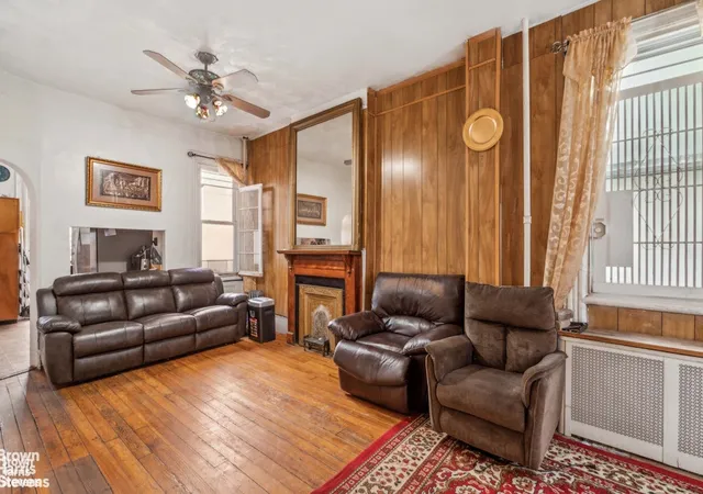 Photo 3 of Single family home for sale at 7 Sylvan Ct, New York, NY 10035 | MLS# RLS20050270 | Listing updated on 2025-11-02