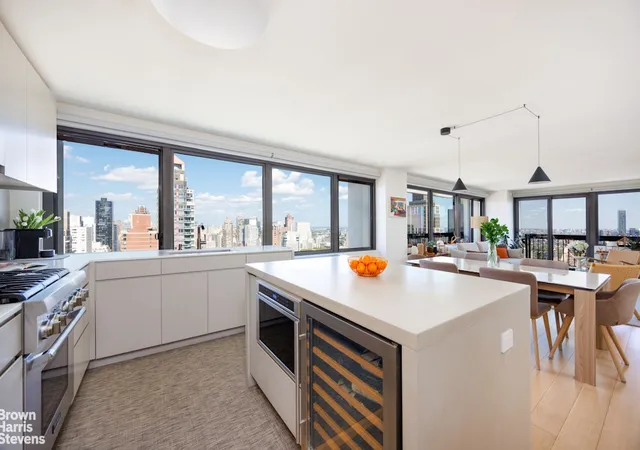Photo 1 of Sale Pending at 300 E 59th Street #3506, New York, NY 10022 | MLS# RLS20050365 | Listing updated on 2026-07-30