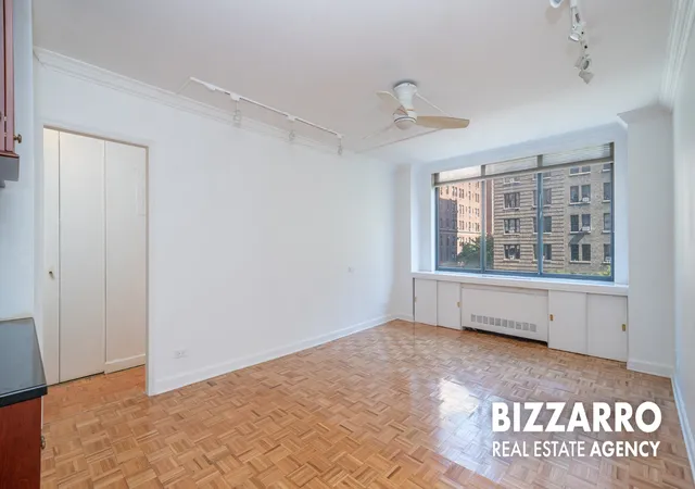 Listing Photo 4 - Condo for sale in building located at 250 W 89Th St, New York City, NY 10024 - Unit #4L
