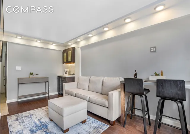 Photo 2 of Sale Pending at 139 E 33rd St #PHD, New York, NY 10016 | MLS# RLS20050996 | Listing updated on 2026-07-30
