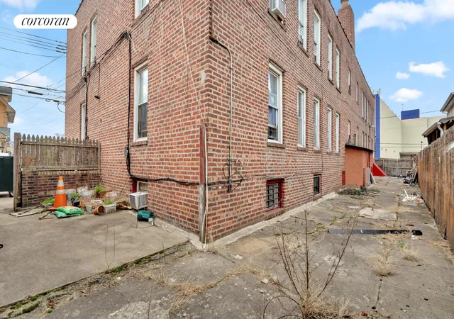 2nd image of 95 07 Cresskill Pl, Jamaica, NY 11435 | MLS# RLS20051280