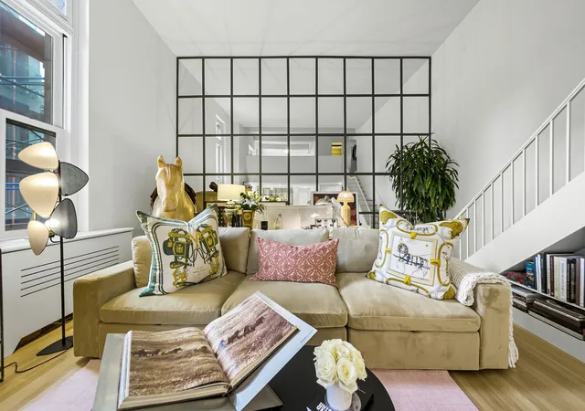 Photo 2 of Multi family home for sale at 240 Centre St #3J, New York, NY 10013 | MLS# RLS20051350 | Listing updated on 2025-10-27