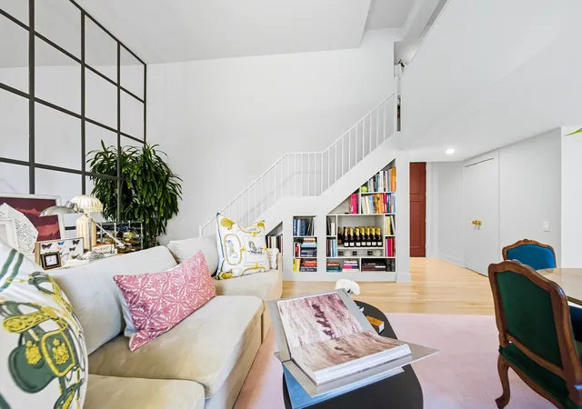 Photo 3 of Multi family home for sale at 240 Centre St #3J, New York, NY 10013 | MLS# RLS20051350 | Listing updated on 2025-10-27