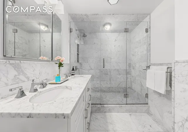 Photo 4 of House for sale at 201 E 77th Street #14AF, New York, NY 10075 | MLS# RLS20051448 | Listing updated on 2025-12-17