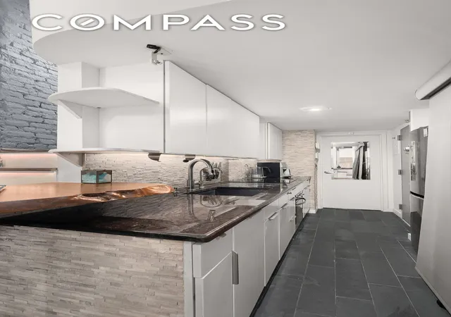 Photo 3 of Condo for sale at 185 E 2nd St #D, New York, NY 10009 | MLS# RLS20051482 | Listing updated on 2025-12-29