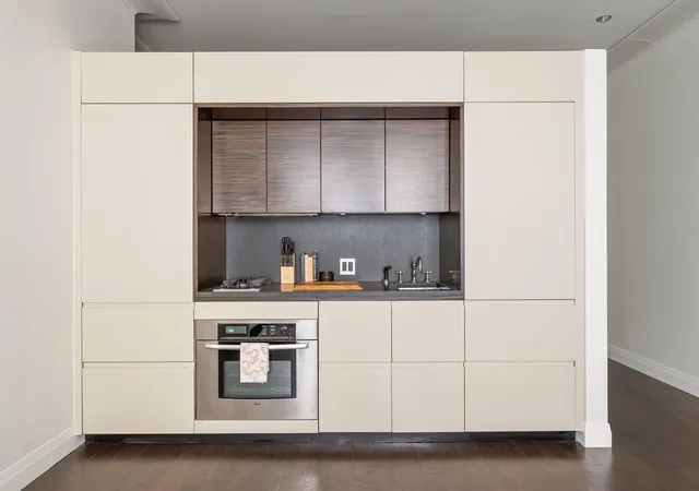 Photo 4 of House for sale at 55 Wall St #548, New York, NY 10005 | MLS# RLS20051564 | Listing updated on 2026-07-30