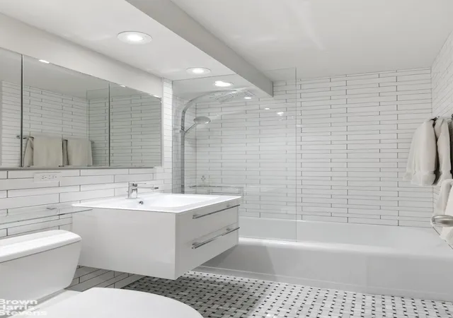Homes for sale in New York City, NY | 357 E 57Th St #11E, New York City, NY 10022 | MLS# RLS20051732
