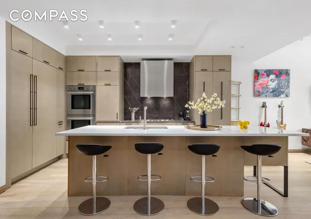 Photo 2 of Condo for sale at 90 Lexington Ave #MC, New York, NY 10016 | MLS# RLS20051786 | Listing updated on 2025-12-21