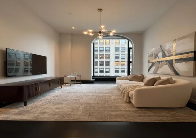 Photo 3 of House for sale at 15 Union Sq W #16, New York, NY 10003 | MLS# RLS20051861 | Listing updated on 2026-02-24