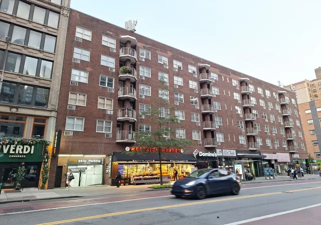 2nd image of 170 W 23Rd St #6J, New York, NY 10011 | MLS# RLS20051891