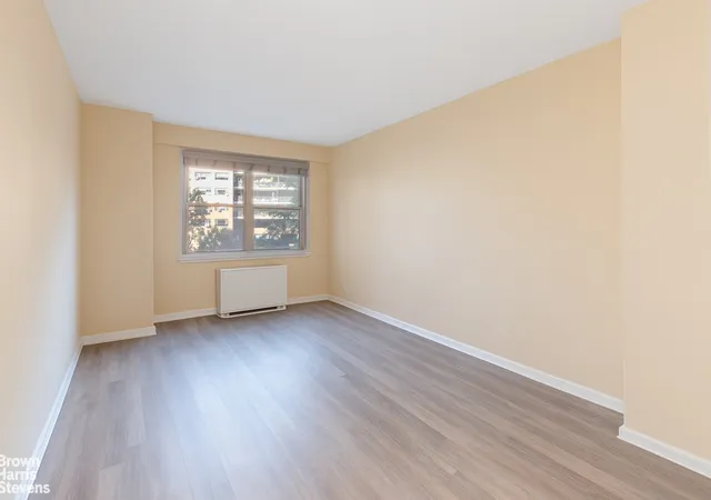 2nd image of 2621 Palisade Ave, New York City, NY 10463