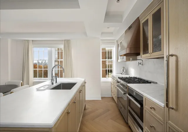 Listing Photo 5 - Condo for sale in building located at 360 Central Park W, New York City, NY 10025 - Unit #11C