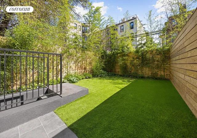 2nd image of 654 Jefferson Ave, New York City, NY 11221