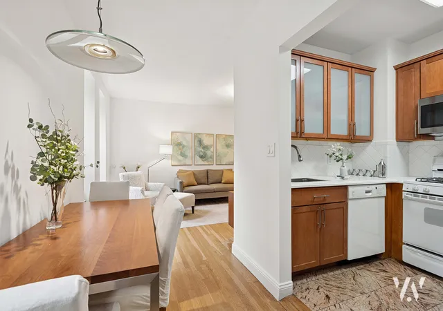 Listing Photo 4 - Condo for sale in building located at 250 W 103Rd St, New York City, NY 10025 - Unit #3A
