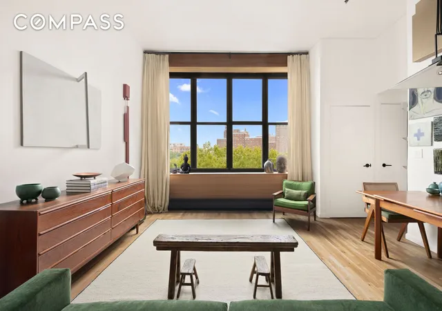 Listing Photo 1 - Condo for sale in building located at 372 Dekalb Ave, New York City, NY 11205 - Unit #6E