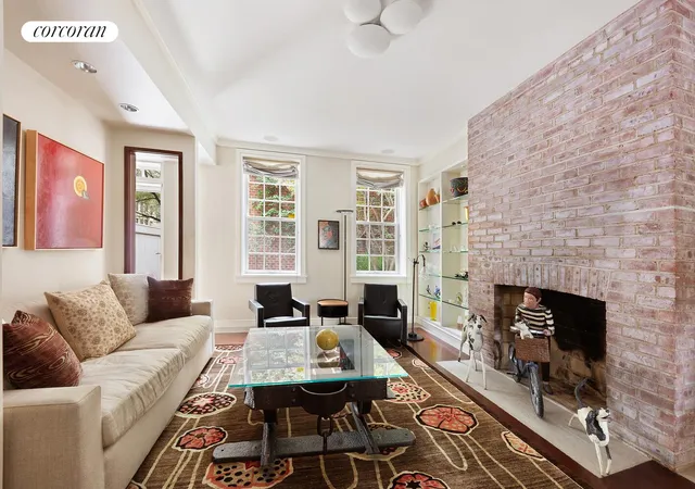 Photo 3 of Single family home for sale at 25 Harrison St, New York, NY 10013 | MLS# RLS20052603 | Listing updated on 2026-07-15