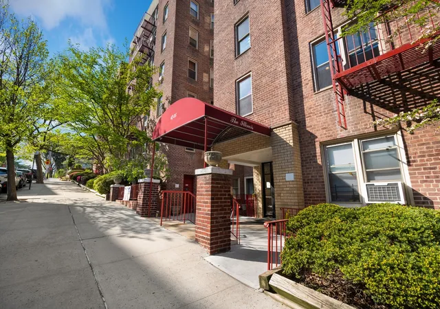 1st image of 67-25 Clyde St #7H, Forest Hills, NY 11375 | MLS# RLS20052748