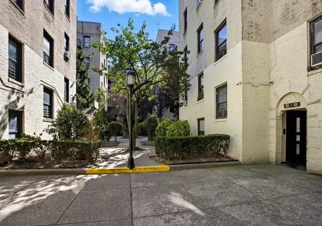 6th image of 21 05 33rd St #1G, Astoria, NY 11105 | MLS# RLS20052825