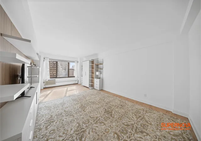 Photo 2 of Condo for sale at 2 Tudor City Pl #10LS, New York, NY 10017 | MLS# RLS20053063 | Listing updated on 2026-03-23