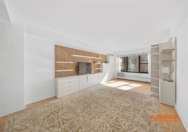 Photo 3 of Condo for sale at 2 Tudor City Pl #10LS, New York, NY 10017 | MLS# RLS20053063 | Listing updated on 2026-03-23