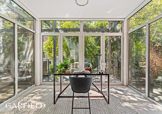 Photo 3 of Single family home for sale at 240 E 61st Street, New York, NY 10065 | MLS# RLS20053152 | Listing updated on 2026-04-21