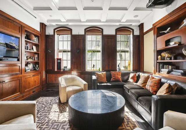 Photo 2 of Townhouse for sale at 209 E 31st Street, New York, NY 10016 | MLS# RLS20053209 | Listing updated on 2025-10-09