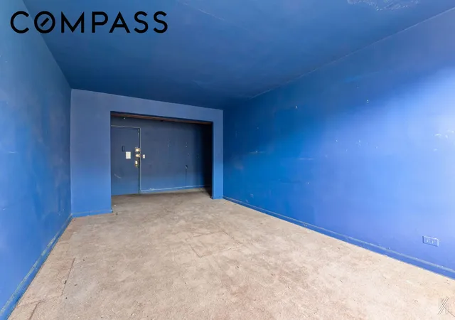 5th image of 33-04 91St St, Jackson Heights, NY 11372