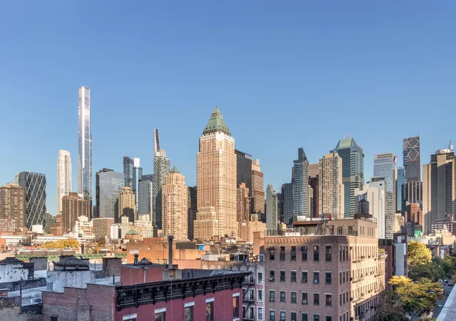 Homes for sale in New York City, NY | 500 W 45Th St #706, New York City, NY 10036 | MLS# RLS20053291