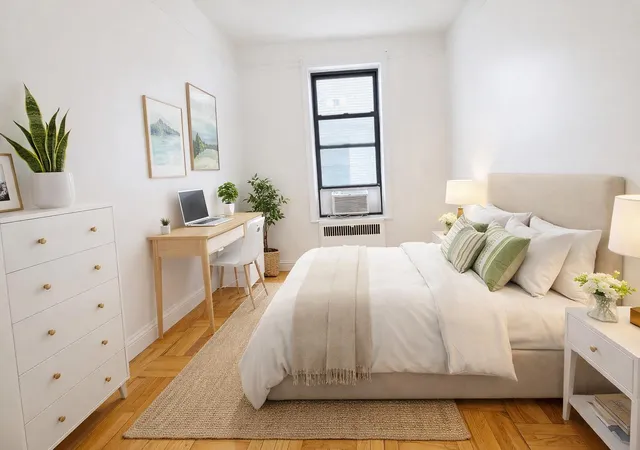 Homes for sale in New York City, NY | 687 W 204Th St #1-E, New York City, NY 10034 | MLS# RLS20053327