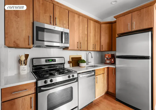 Photo 3 of House for sale at 11 Irving Pl #3B, Brooklyn, NY 11238 | MLS# RLS20053388 | Listing updated on 2026-03-29