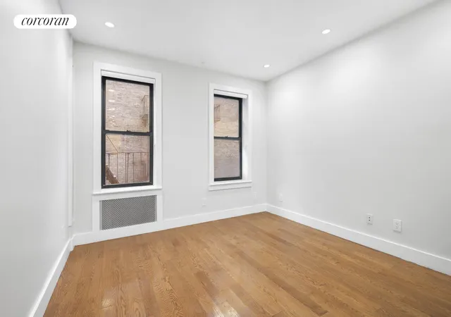 Photo 2 of Condo for sale at 825 W 179th Street #2E, New York, NY 10033 | MLS# RLS20053390 | Listing updated on 2026-06-03