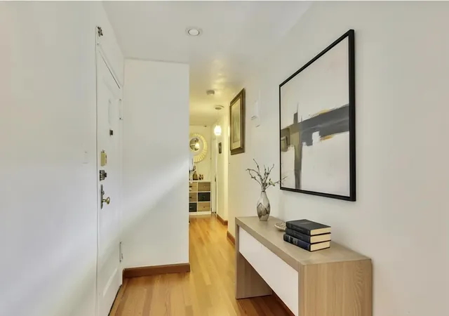 2nd image of 140 18 Burden Crescent #611, New York City, NY 11435 | MLS# RLS20053450