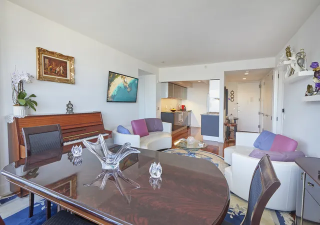 1st image of 350 W 42Nd St, New York City, NY 10036