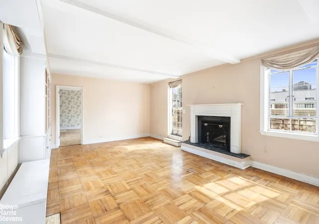 1st image of 1060 Park Ave #PHA, New York, NY 10128 | MLS# RLS20053512