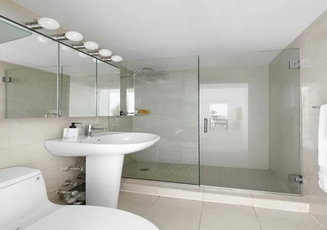 Photo 3 of Sale Pending at 305 E 72nd Street #3DS, New York City, NY 10021 | MLS# RLS20053515 | Listing updated on 2026-07-30