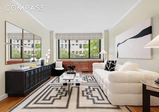 Listing Photo 2 - Condo for sale in building located at 300 E 54Th St, New York City, NY 10022 - Unit #2G